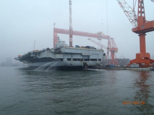 港媒：中国首艘航母海试时间延后1个月(图)